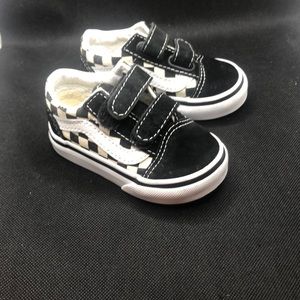 Baby shoes!!
